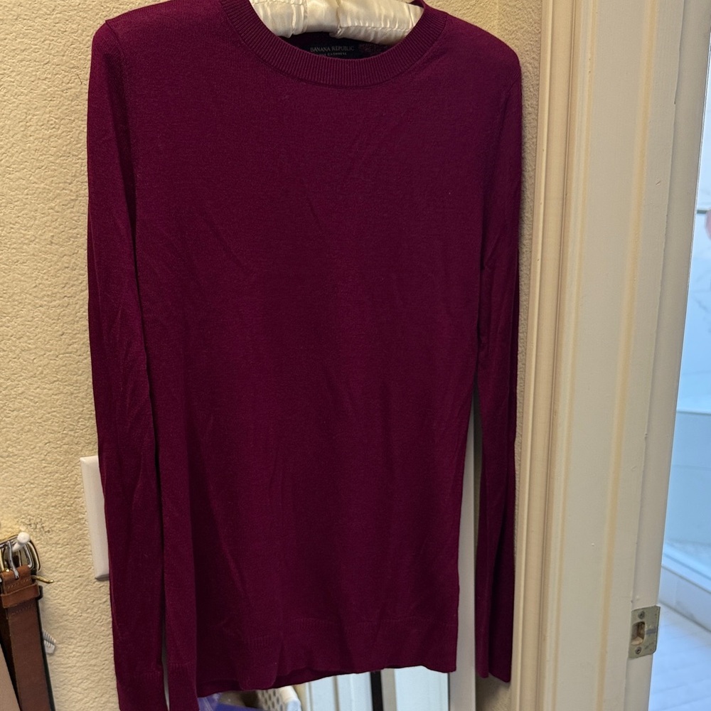 Banana Republic Silk Cashmere Sweater in Rich Purple
